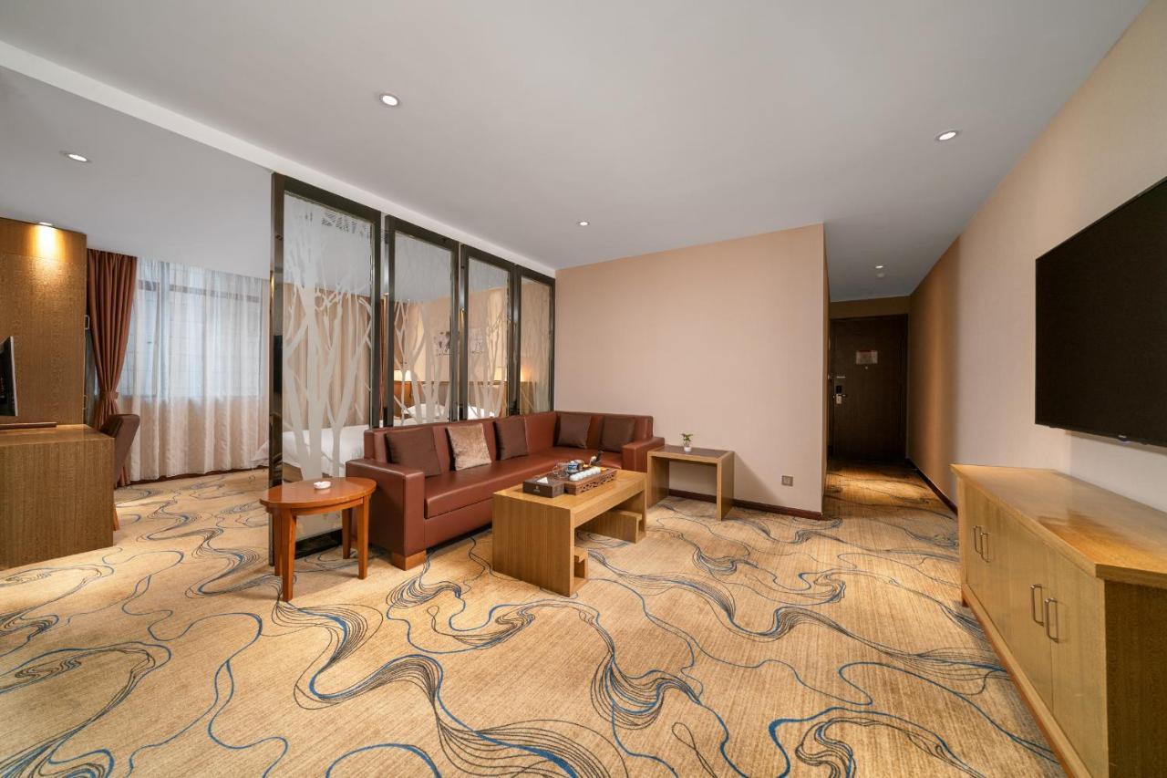 Guangzhou Boyi Hotel Экстерьер фото