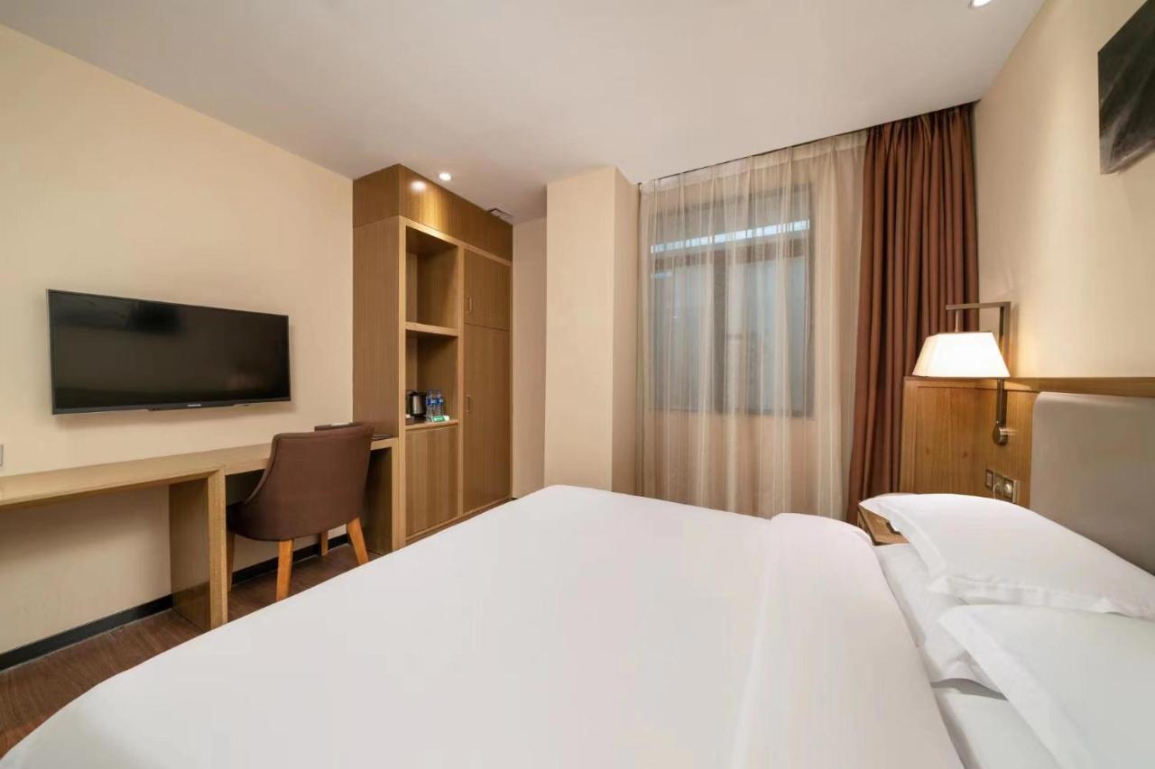 Guangzhou Boyi Hotel Экстерьер фото