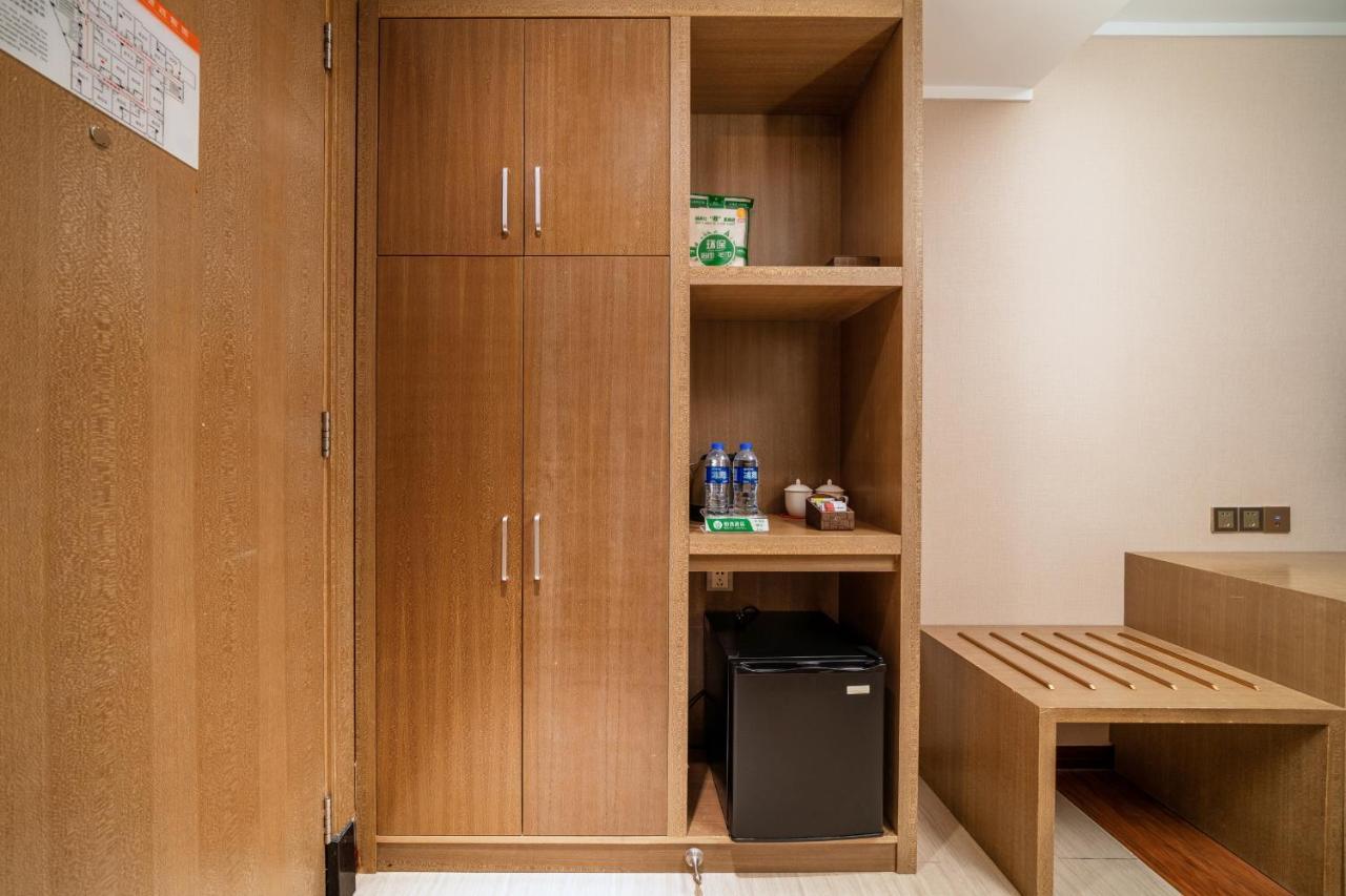 Guangzhou Boyi Hotel Экстерьер фото