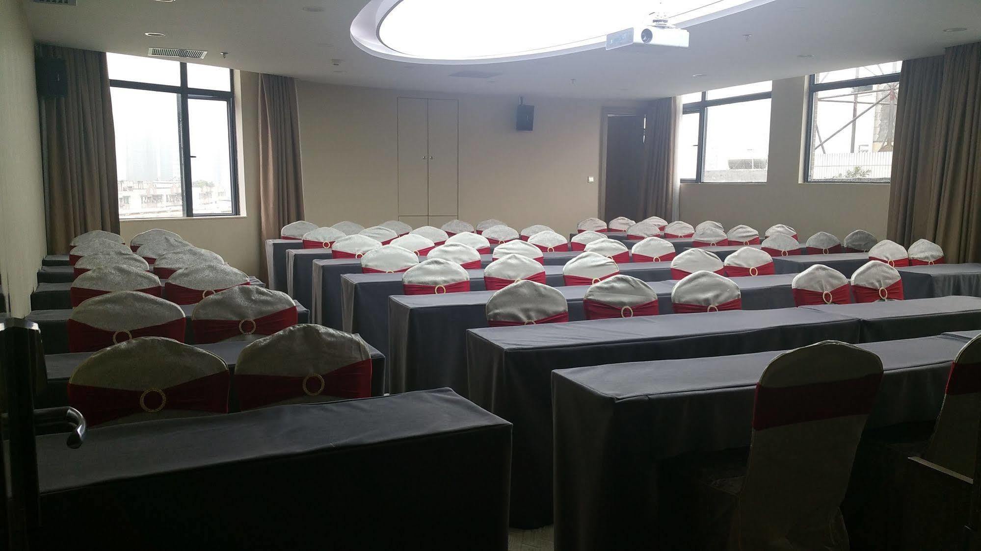 Guangzhou Boyi Hotel Экстерьер фото